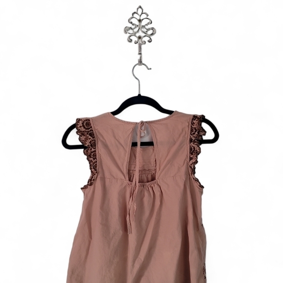 E & M Embroidered Boho Top - Picture 2 of 4